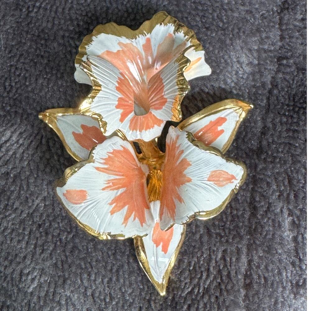 Signed Cerrito Original 1982 Brooch – Enamel Orchid Floral Gold Tone Pin